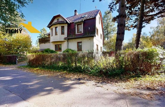Prodej, prvorepubliková vila v pěknou zahradou Liberec &#8211; Doubí   NOVINKA